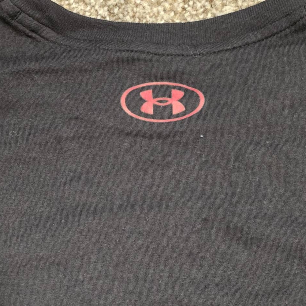 Under Armour Black Short Sleeve Tee Iron Paradise - Picture 3 of 5